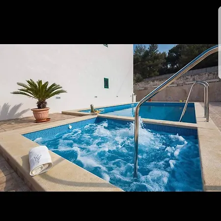 Apartment La Perla 2 Sutivan