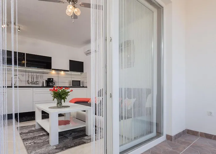 La Perla 2 *